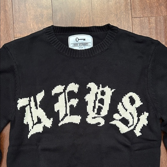 Key Street Black Crewneck Sweater with Bold Lettering, Size Small, NWT - Picture 2 of 12